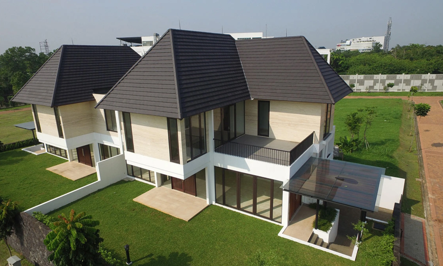 Proyek Milenio Diamond Black