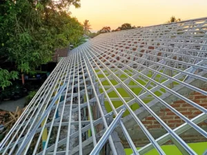 atap baja ringan ambruk